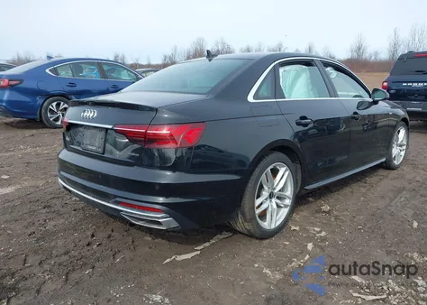 2024 Audi A4 Premium Plus 45 z USA, uszkodzony, nr VIN WAUEAAF41RN009256